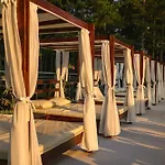 Hotel Infinity Park Welingrad