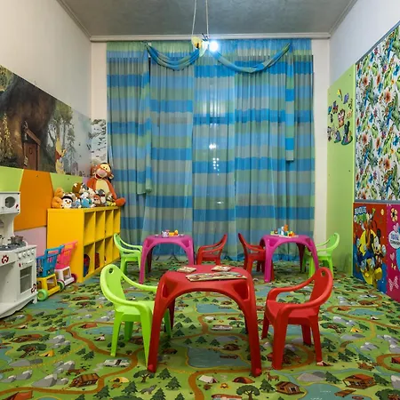 Infinity Park 5*