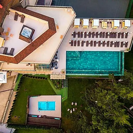 Hotel Infinity Park 5*